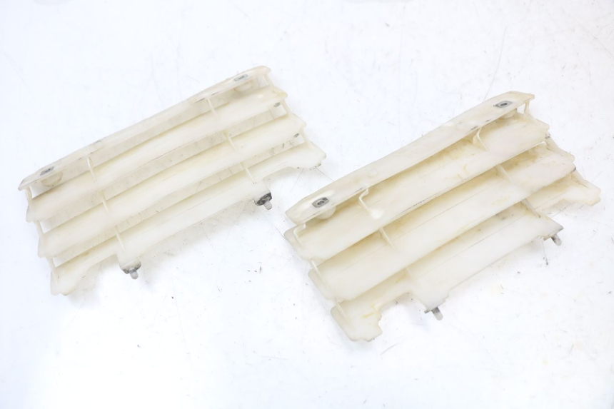 photo de GRILLE RADIATEUR YAMAHA YZ 125 (2017 - 2021) - Détail de la pièce