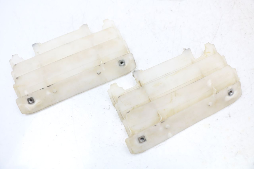 photo de GRILLE RADIATEUR YAMAHA YZ 125 (2017 - 2021) - Zoom état d’usage