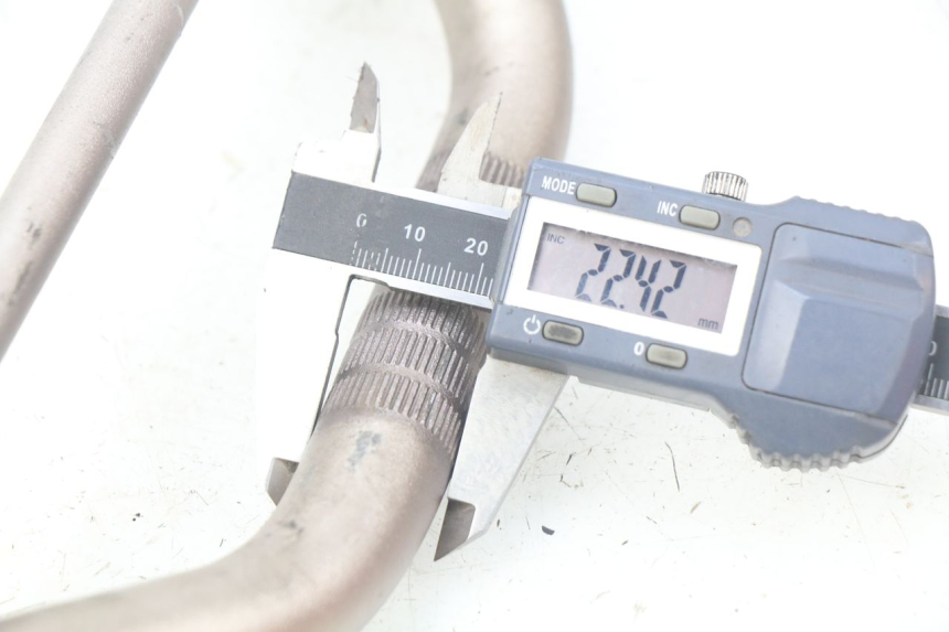 photo de GUIDON MBK BOOSTER SPIRIT NAKED 50 (2004 - 2017) - Zoom état d’usage