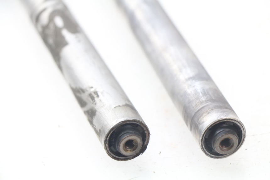 photo de GUIDON YAMAHA FJR ABS 1300 (2006 - 2012) - Zoom état d’usage