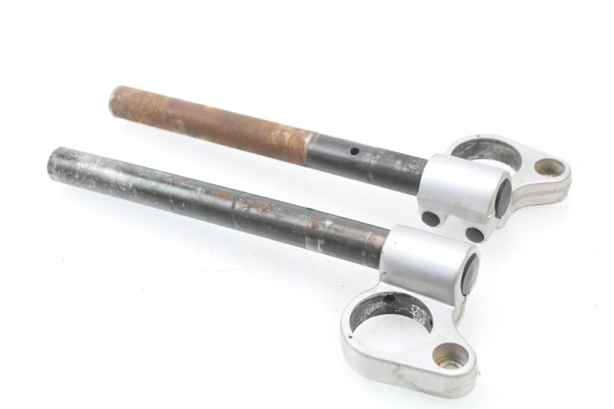 photo de GUIDON SUZUKI GSXF GSX F 600 (1988 - 1997) - Gros plan technique