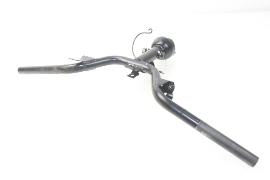 photo de GUIDON PEUGEOT KISBEE 2T 50 (2010 - 2017) - Zoom état d’usage