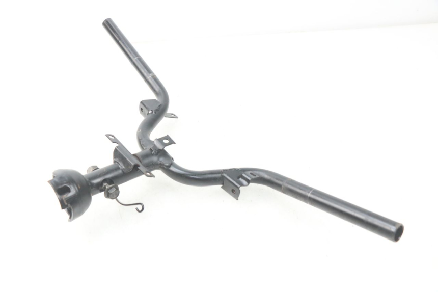 photo de GUIDON PEUGEOT KISBEE 4T 50 (2010 - 2017) - Détail de la pièce