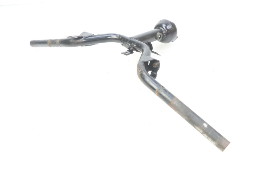 photo de GUIDON PEUGEOT KISBEE 4T 50 (2010 - 2017) - Gros plan technique