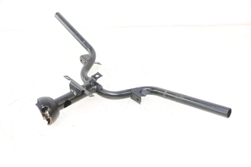 photo de GUIDON PEUGEOT KISBEE 4T 50 (2023 - 2026) - Vue d’ensemble
