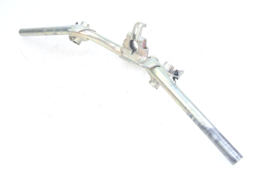 photo de GUIDON PIAGGIO NEW TYPHOON 50 (2018 - 2021) - Gros plan technique