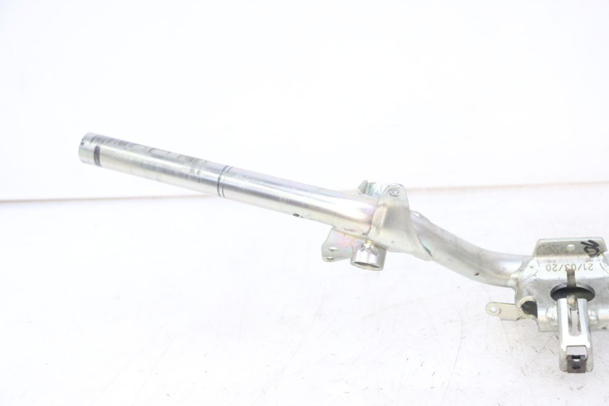 photo de GUIDON PIAGGIO NEW TYPHOON 50 (2018 - 2021) - Points de fixation