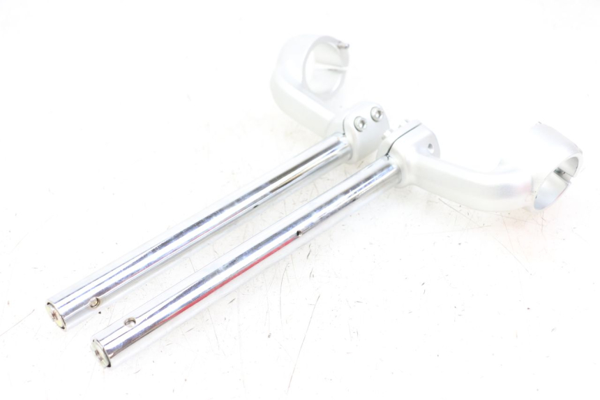 photo de GUIDON ROYAL ENFIELD CONTINENTAL GT 650 (2019 - 2024) - Vue principale