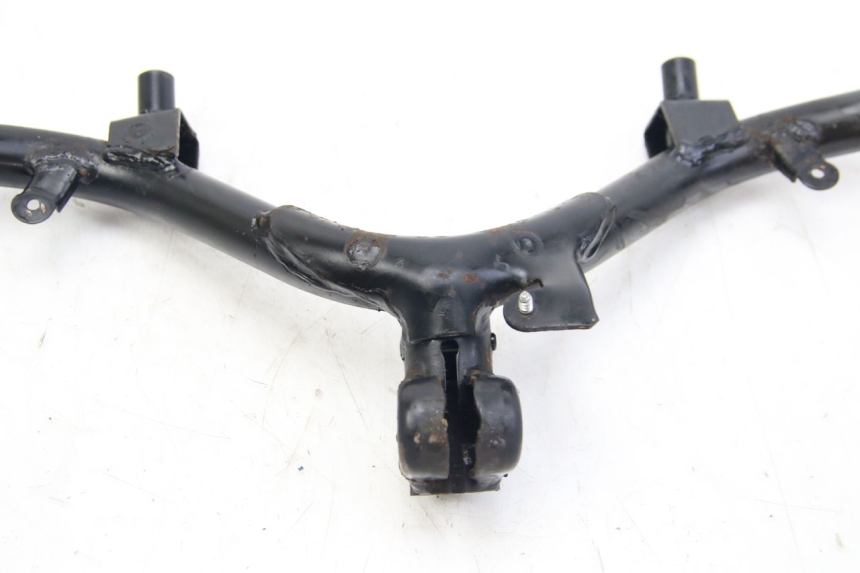 photo de GUIDON APRILIA SCARABEO 4T 50 (2009 - 2017) - Points de fixation