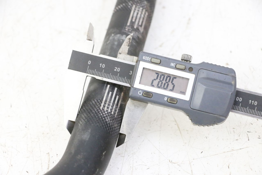 photo de GUIDON GILERA SMT SUPERMOTARD 50 (2009 - 2017) - Vue d’ensemble