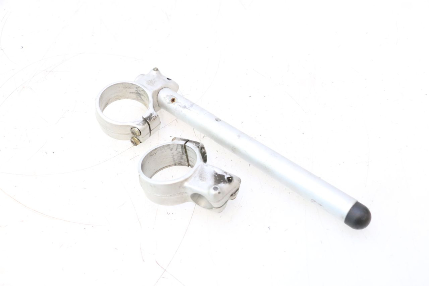 photo de GUIDON DUCATI SS IE DS CARENEE 1000 (2002 - 2006) - Autre angle de vue