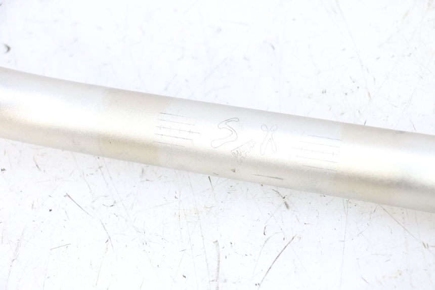 photo de GUIDON KTM SUPERENDURO R 950 (2005 - 2009) - État de surface