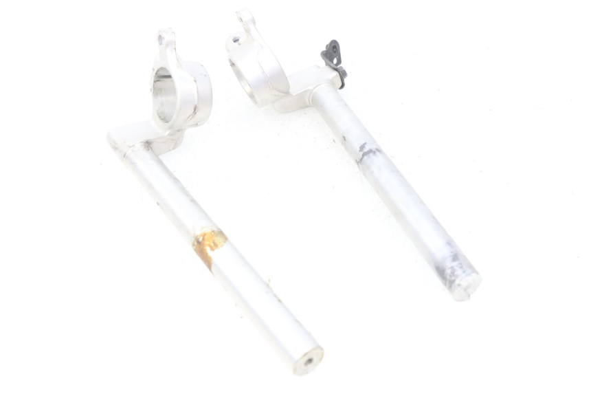 photo de GUIDON SUZUKI SV S 650 (1999 - 2002) - Vue d’ensemble