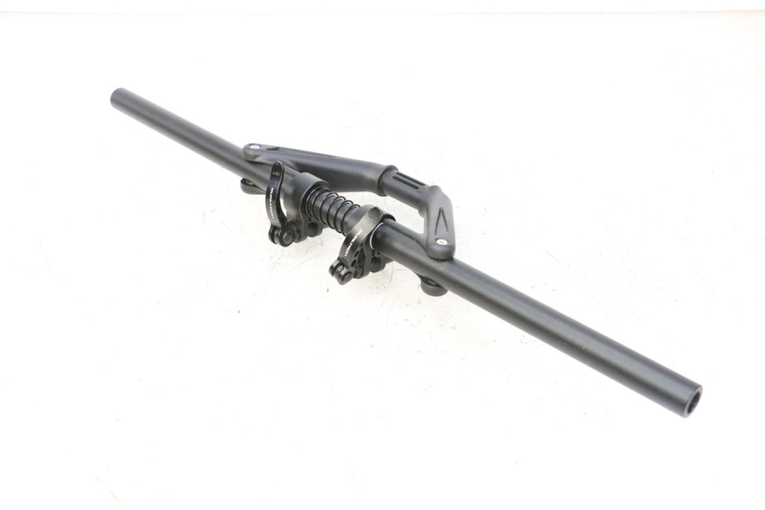 photo de GUIDON DUALTRON VICTOR LIMITED 1 - Gros plan technique