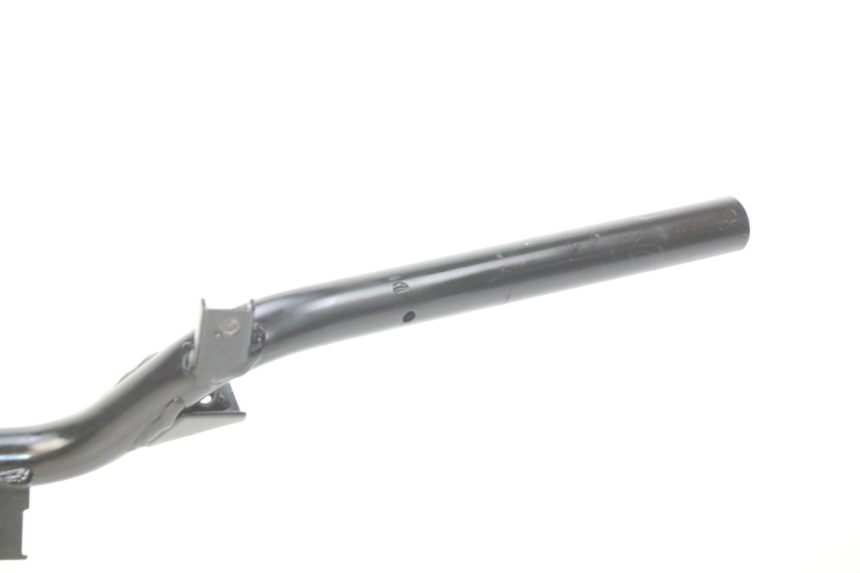 photo de GUIDON PEUGEOT VIVACITY NEW 4T 50 (2008 - 2017) - Gros plan technique