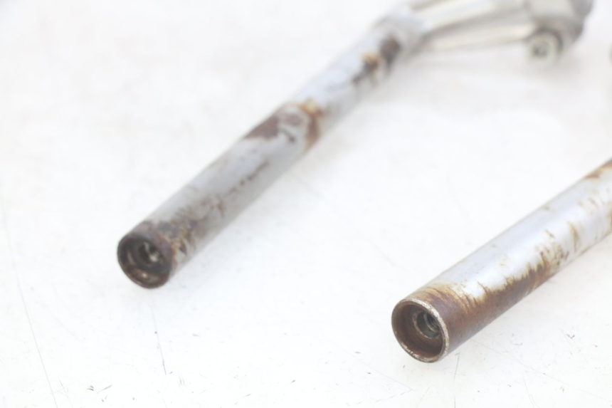 photo de GUIDON DAELIM VJ ROADWIN FI 125 (2008 - 2017) - Autre angle de vue