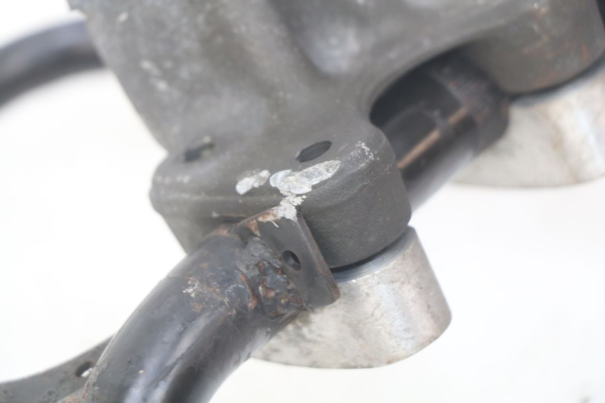 photo de GUIDON YAMAHA XMAX X-MAX 125 (2006 - 2009) - Zoom état d’usage