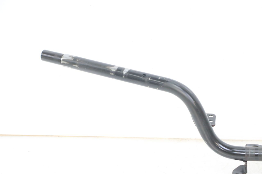 photo de GUIDON YAMAHA X-MAX XMAX 125 (2010 - 2013) - Gros plan technique