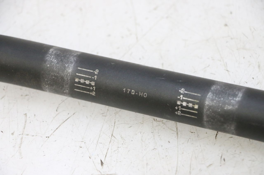 photo de GUIDON YAMAHA YZ-F YZF 250 (2014 - 2018) - Zoom état d’usage