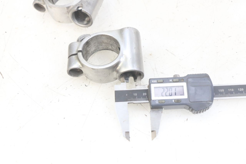 photo de GUIDON KAWASAKI ZX-6R ZX6R 600 (1995 - 1997) - Détail de la pièce