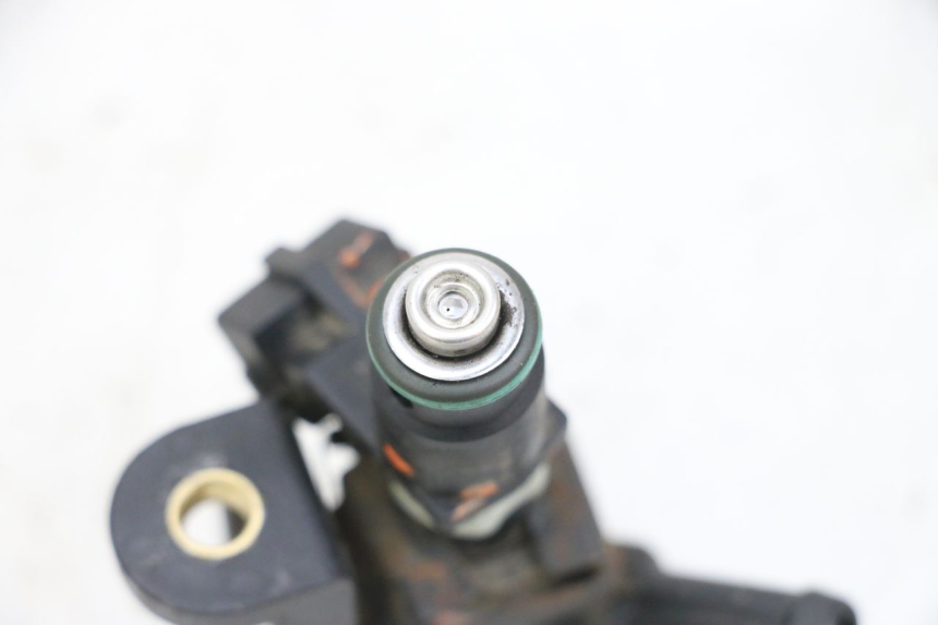 photo de INJECTEUR KYMCO AGILITY 16+ 4T 50 (2018 - 2023) - Autre angle de vue