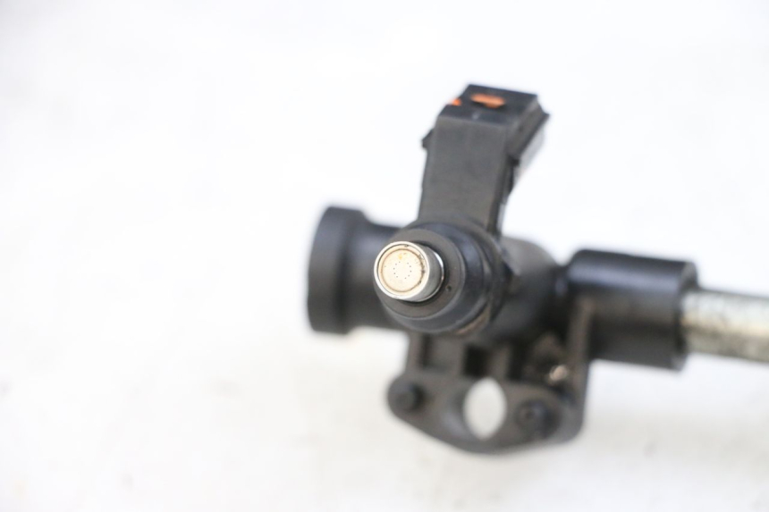 photo de INJECTEUR SUZUKI BURGMAN 650 (2013 - 2020) - Gros plan technique