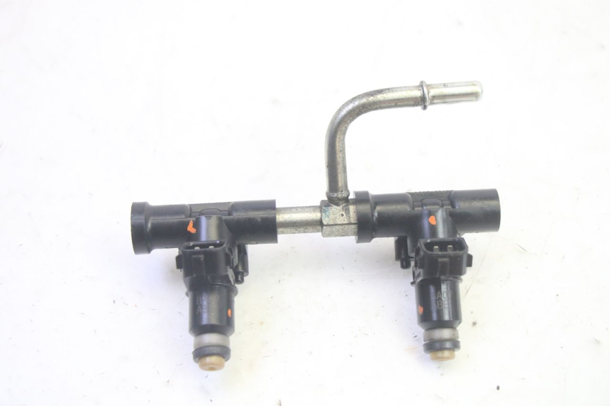 photo de INJECTEUR SUZUKI BURGMAN EXECUTIVE ABS 650 (2006 - 2012) - Autre angle de vue