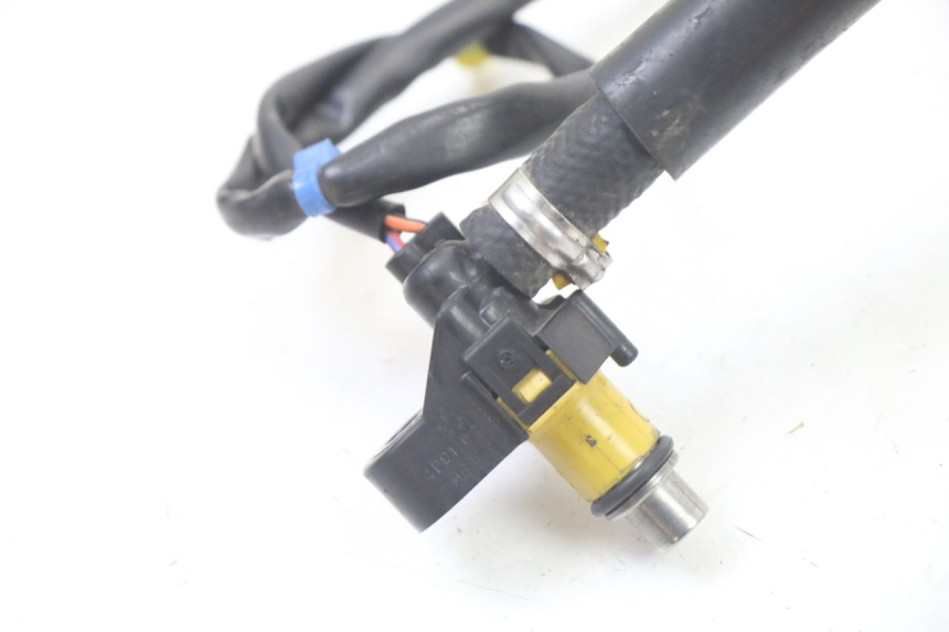 photo de INJECTEUR YAMAHA BW'S BWS 125 (2010 - 2013) - Autre angle de vue