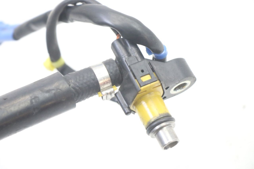 photo de INJECTEUR YAMAHA BW'S BWS 125 (2010 - 2013) - Gros plan technique