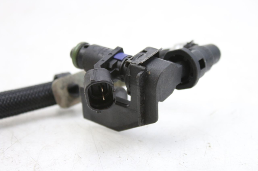 photo de INJECTEUR PEUGEOT CITYSTAR 125 (2011 - 2017) - Autre angle de vue