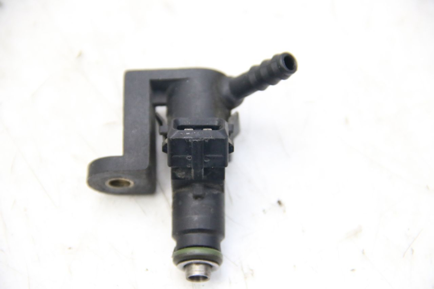 photo de INJECTEUR KYMCO DINK STREET 125 (2009 - 2014) - Gros plan technique