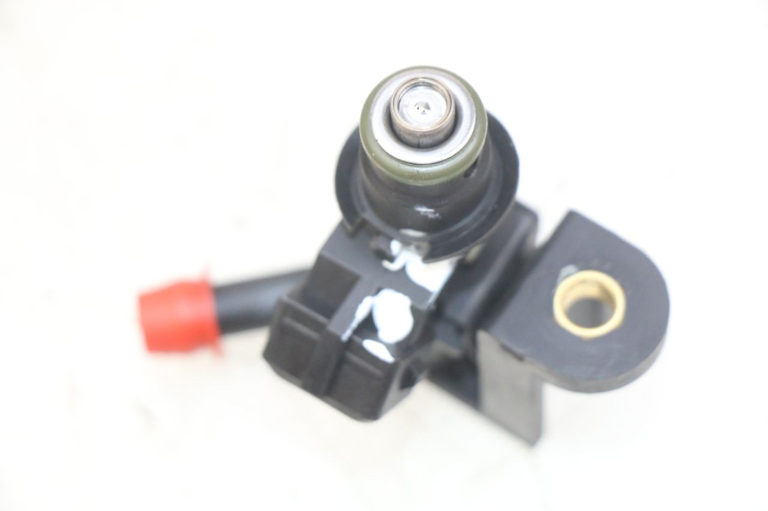 photo de INJECTEUR KYMCO DOWNTOWN ABS 125 (2015 - 2017) - Zoom état d’usage