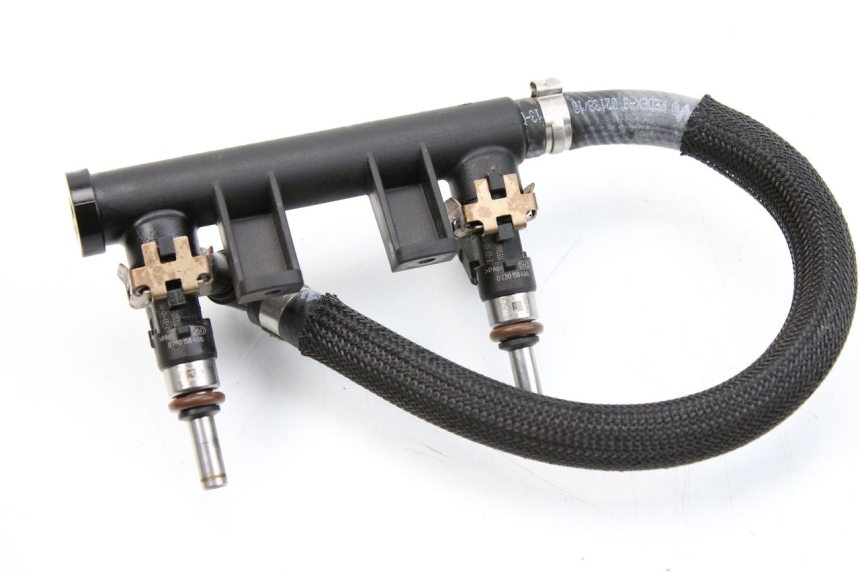 photo de INJECTEUR BMW F GS K81 850 (2018 - 2023) - Points de fixation