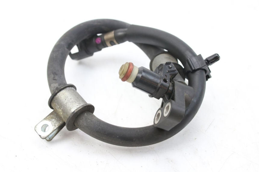 photo de INJECTEUR HONDA FES S-WING SWING ABS 125 (2007 - 2015) - Autre angle de vue