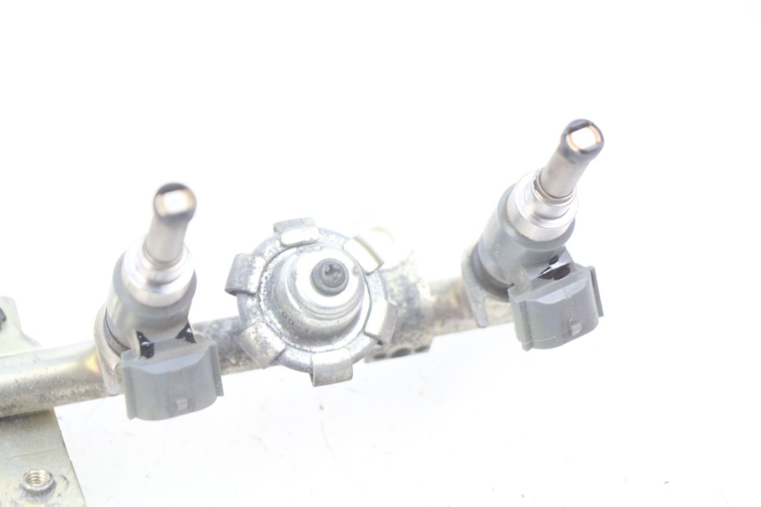 photo de INJECTEUR YAMAHA FJR ABS 1300 (2016 - 2020) - Zoom état d’usage