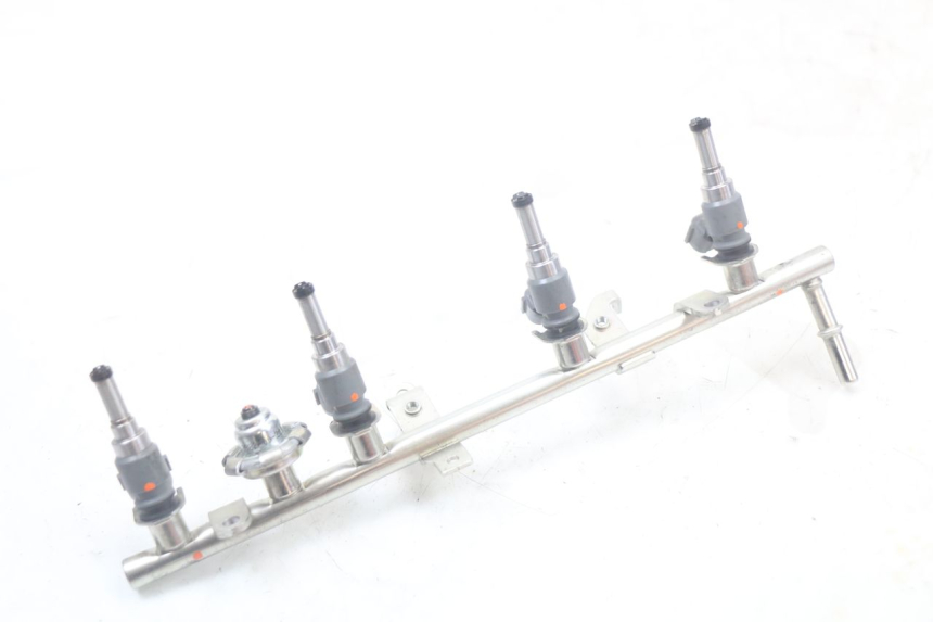 photo de INJECTEUR YAMAHA FJR ABS 1300 (2006 - 2012) - Vue d’ensemble