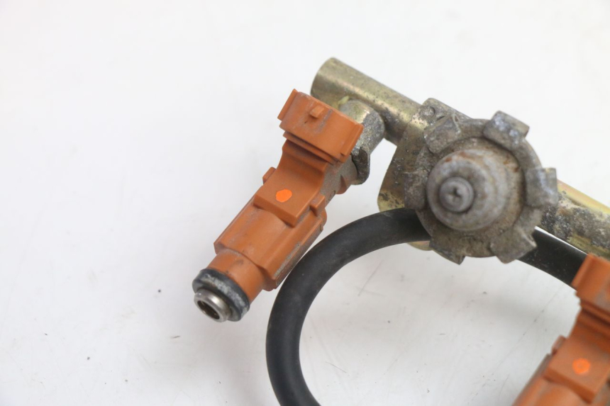 photo de INJECTEUR YAMAHA FJR 1300 (2001 - 2005) - Détail de la pièce