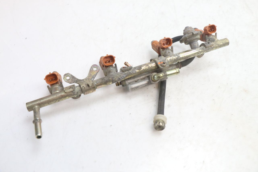 photo de INJECTEUR YAMAHA FJR 1300 (2001 - 2005) - Vue d’ensemble