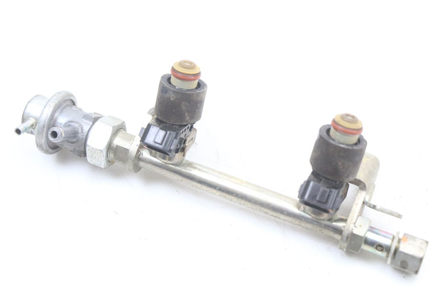 photo de INJECTEUR HONDA FJS SILVER WING SILVERWING 400 (2005 - 2008) - Vue principale