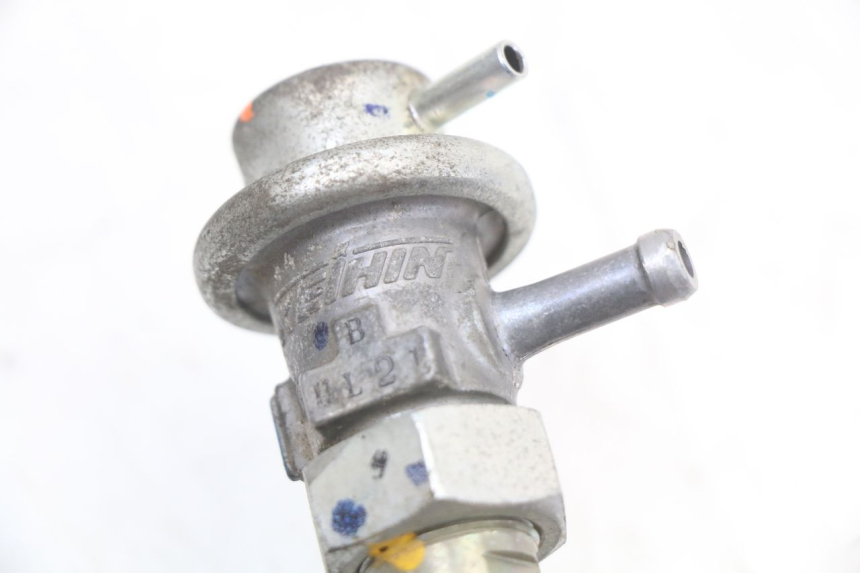 photo de INJECTEUR HONDA FJS SILVER WING SILVERWING 400 (2005 - 2008) - Zoom composants