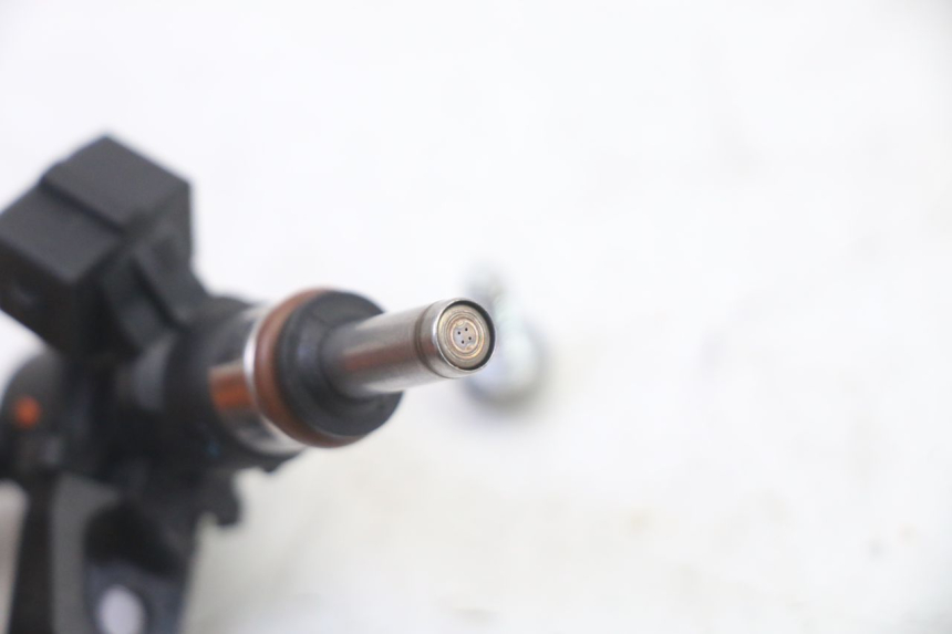 photo de INJECTEUR BMW G310 R 310 (2016 - 2020) - Vue d’ensemble