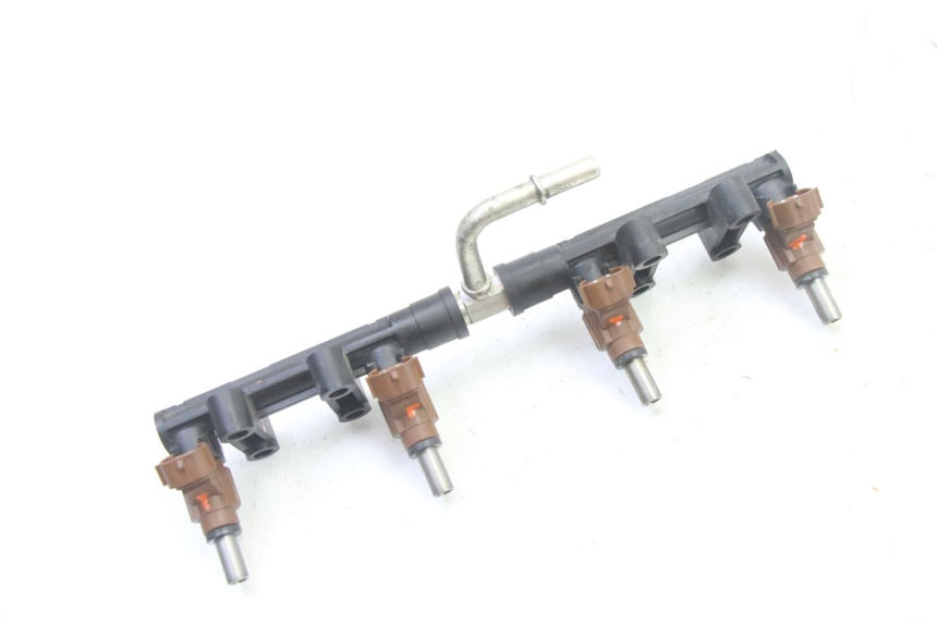 photo de INJECTEUR SUZUKI GSR 750 (2011 - 2017) - Vue principale