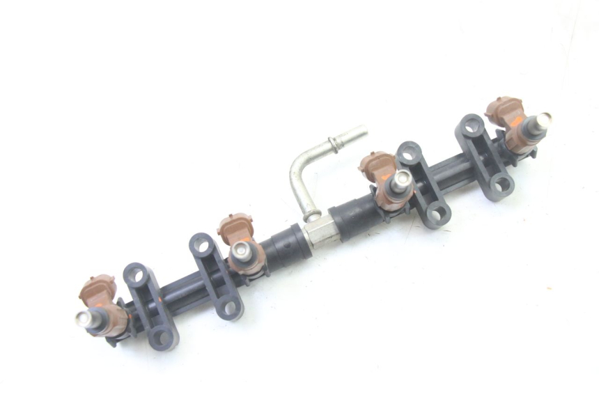 photo de INJECTEUR SUZUKI GSR 750 (2011 - 2017) - État de surface