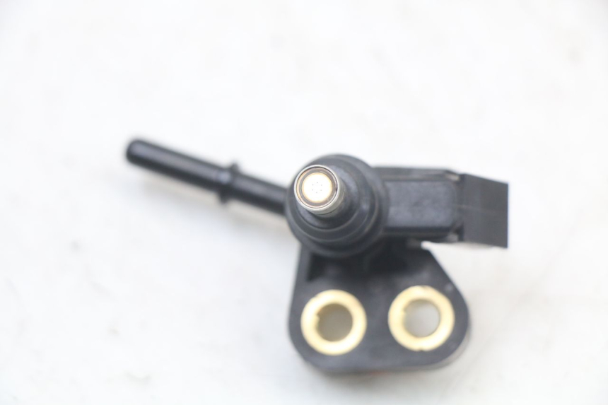 photo de INJECTEUR HONDA PCX (JF28) 125 (2009 - 2011) - Gros plan technique