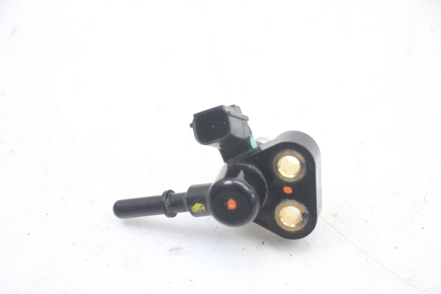 photo de INJECTEUR HONDA PCX (JF57/JF64) 125 (2014 - 2018) - Autre angle de vue
