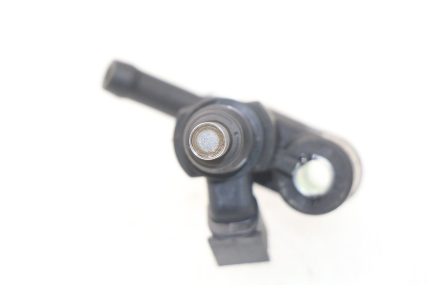 photo de INJECTEUR SYM JOYMAX 250 (2013 - 2017) - Autre angle de vue