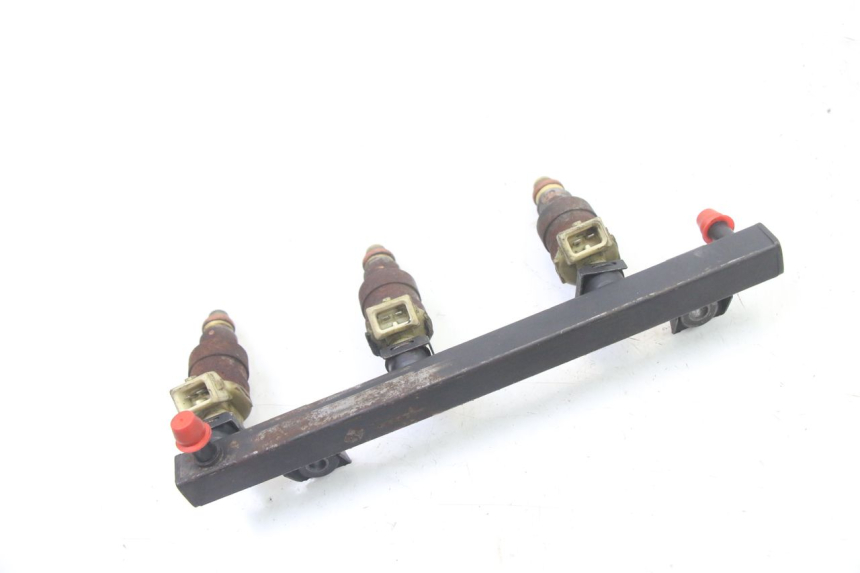 photo de INJECTEUR BMW K 75 RT 750 (1989 - 1997) - Zoom état d’usage