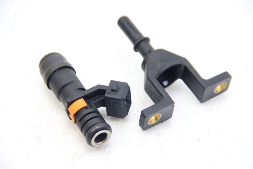 photo de INJECTEUR PEUGEOT KISBEE 2T 50 (2018 - 2022) - Gros plan technique