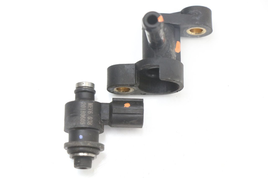 photo de INJECTEUR PEUGEOT KISBEE 4T 50 (2018 - 2022) - Gros plan technique