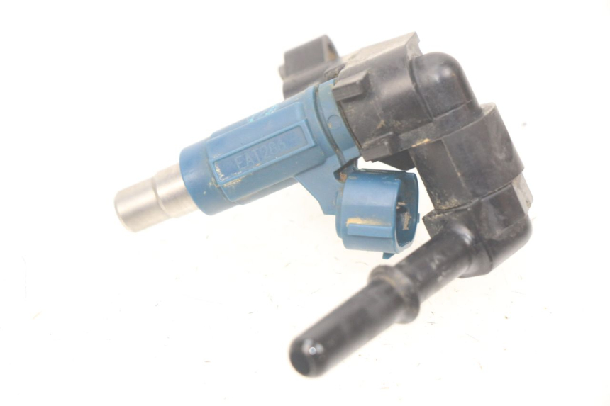 photo de INJECTEUR KAWASAKI KX F KXF 450 (2012 - 2015) - Gros plan technique